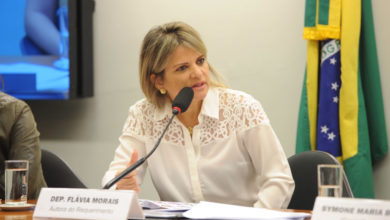 Flávia Morais afirma que não tem comparecido a qualquer evento da saúde desde maio (Foto: Divulgação/PDT)