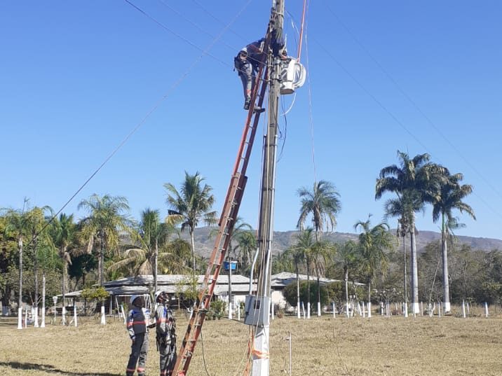 Furto de cabos de aterramento da Enel provoca falta de energia e  curto-circuito na zona rural de Barro Alto e Santa Rita do Novo Destino –  Excelência Notícias